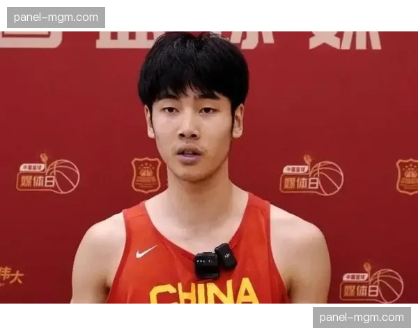 张博源EYBL联赛单场27分占全队一半得分,中国新星海外表现抢眼 张博源EYBL联赛单场27分占全队一半得分,中国新星海外表现抢眼