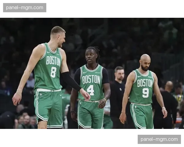 波尔津吉斯盛赞勇士进攻体系打法简洁自由，对阵旧主凯尔特人感受复杂