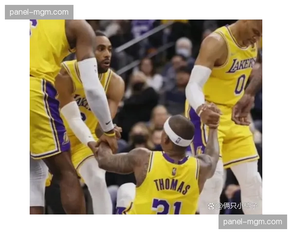 前NBA球员以赛亚-托马斯签约福建浔兴，征战剩余赛季