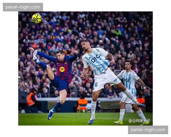 通讯:加维重伤后回归,用一记助攻帮助巴萨取胜,诺坎普响起长久掌声。 通讯:加维重伤后回归,用一记助攻帮助巴萨取胜,诺坎普响起长久掌声。