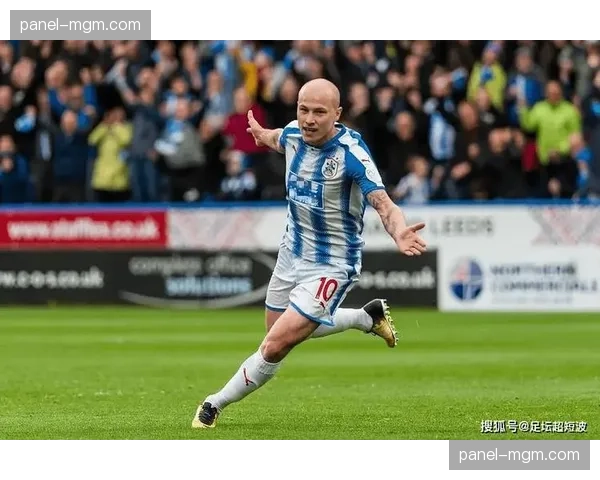 专家分析：四月多场平局显示，中下游球队对空间压缩和攻防转换时机的把握已达到新高