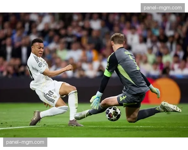 姆巴佩眼角流血接受缝针处理，皇马前锋带伤出战拜仁关键战